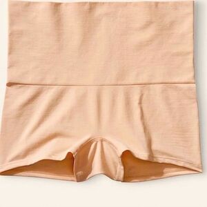 VICTORIA SECRET PINK SIZE S LIGHT BEIGE SEAMLESS SHAPE HIGH WAIST PANTY BOY…